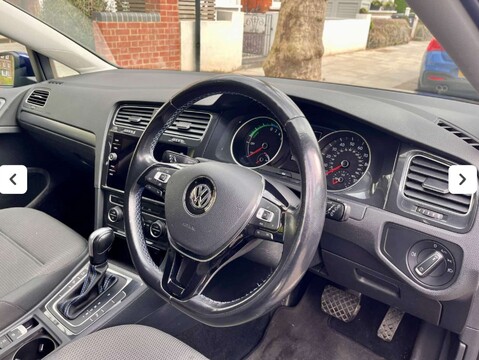 Volkswagen Golf e-Golf 5dr 4