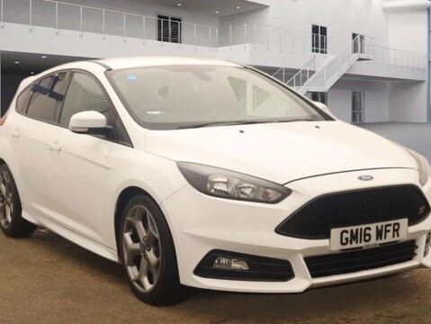 Ford Focus 2.0 Focus ST-2 T 5dr 1