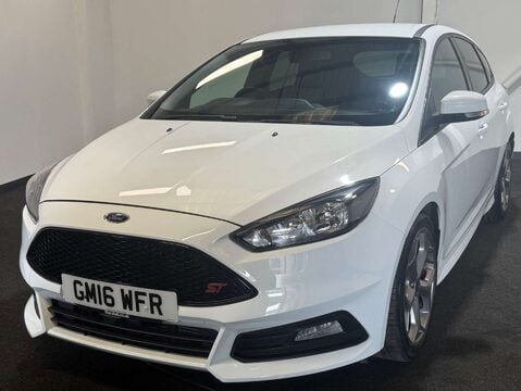 Ford Focus 2.0 Focus ST-2 T 5dr 1