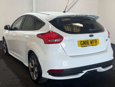 Ford Focus 2.0 Focus ST-2 T 5dr 3