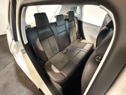 Peugeot 2008 1.2 2008 Crossway PureTech 5dr 14