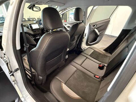 Peugeot 2008 1.2 2008 Crossway PureTech 5dr 35