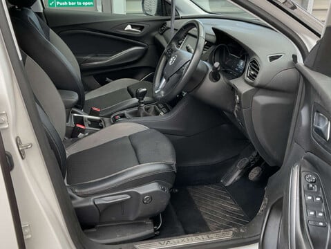 Vauxhall Grandland X 1.2 Grandland X Griffin T 5dr 7