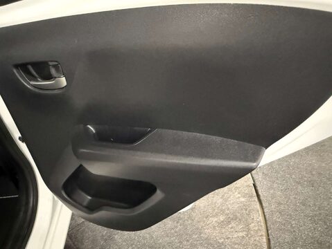 Toyota Aygo 1.0 Aygo X-Trend TSS VVT-i 5dr 29