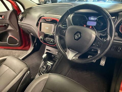Renault Captur 1.5 Captur Signature Nav dCi Auto 5dr 11