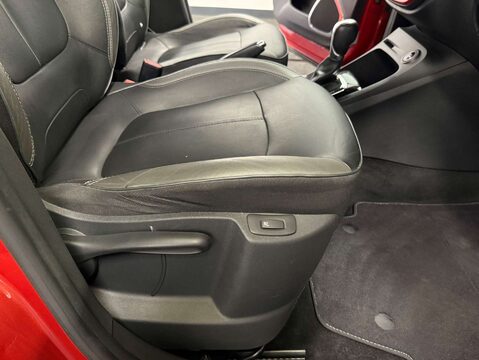 Renault Captur 1.5 Captur Signature Nav dCi Auto 5dr 40