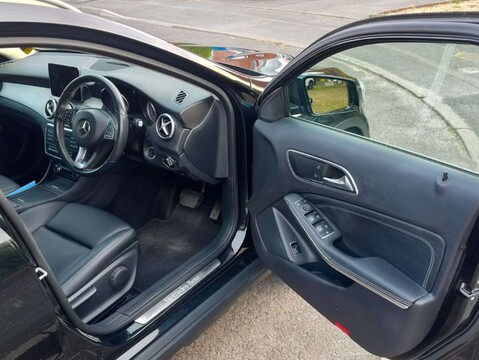 Mercedes-Benz GLA 2.1 GLA 200 D Sport Executive Auto 5dr 6