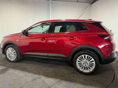 Vauxhall Grandland X 1.6 Grandland X Tech Line Nav TD S/S 5dr 3