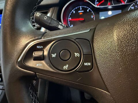 Vauxhall Grandland X 1.6 Grandland X Tech Line Nav TD S/S 5dr 19