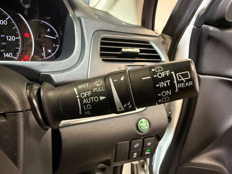 Honda CR-V 1.6 CR-V EX i-DTec Auto 4WD 5dr 21