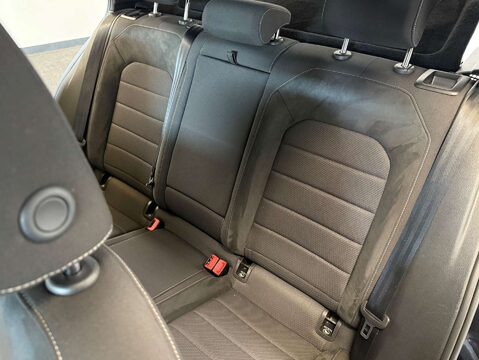 Volkswagen Golf 2.0 Golf GTD TDI Semi-Auto 5dr 47