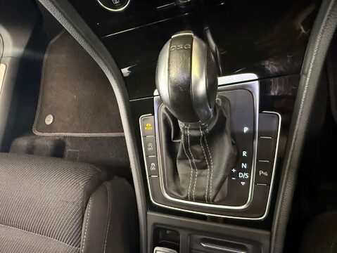 Volkswagen Golf 2.0 Golf GTD TDI Semi-Auto 5dr 25