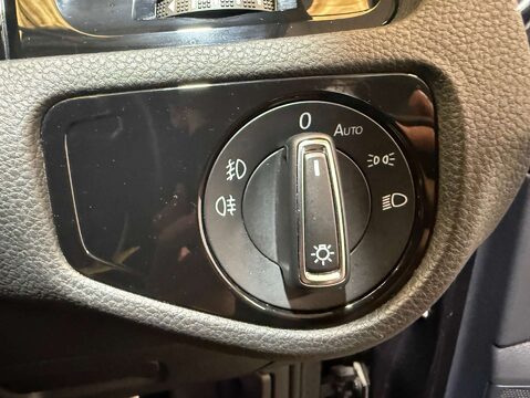 Volkswagen Golf 2.0 Golf GTD TDI Semi-Auto 5dr 23