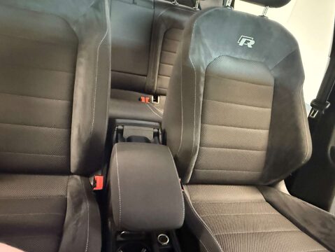Volkswagen Golf 2.0 Golf GTD TDI Semi-Auto 5dr 35