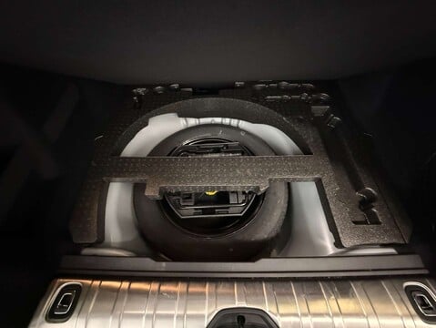 Peugeot 2008 1.2 2008 Allure S/S Semi-Auto 5dr 32