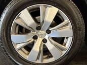 Peugeot 2008 1.2 2008 Allure S/S Semi-Auto 5dr 41