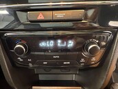 Suzuki Vitara 1.6 Vitara SZ5 DDiS Allgrip Semi-Auto 4WD 5dr 23