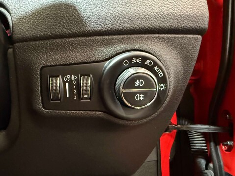 Jeep Compass 2.0 Compass Limited Edition MultiJet II Auto 4WD 5dr 16