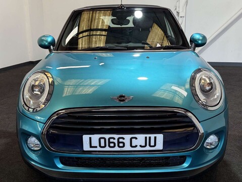 Mini Convertible 1.5 Cooper Auto 2dr 9