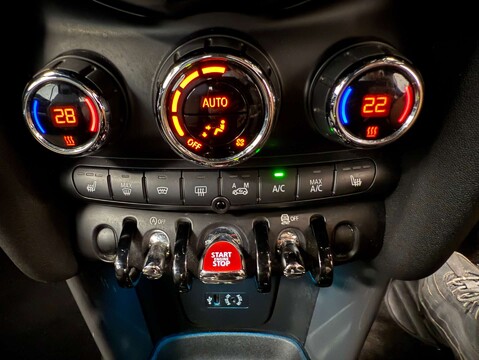 Mini Convertible 1.5 Cooper Auto 2dr 23