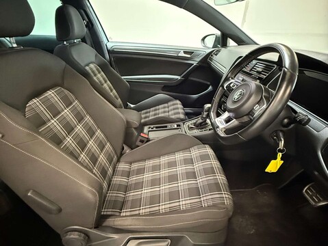 Volkswagen Golf 2.0 Golf GTD TDI Semi-Auto 3dr 15