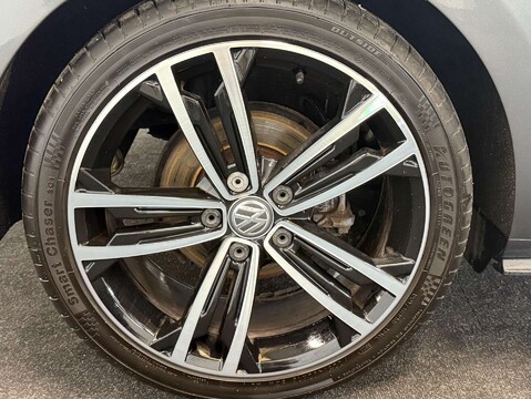 Volkswagen Golf 2.0 Golf GTD TDI Semi-Auto 3dr 32