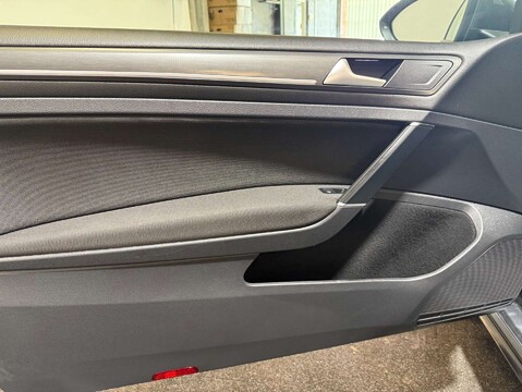 Volkswagen Golf 2.0 Golf GTD TDI Semi-Auto 3dr 38