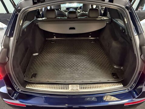 Mercedes-Benz E Class 2.0 E 220 D AMG Line Auto 5dr 46