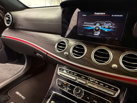 Mercedes-Benz E Class 2.0 E 220 D AMG Line Auto 5dr 33