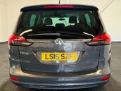Vauxhall Zafira 1.6 Zafira Tourer SRi CDTi ecoFLEX S/S 5dr 4