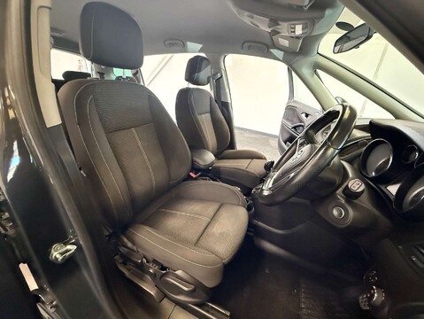 Vauxhall Zafira 1.6 Zafira Tourer SRi CDTi ecoFLEX S/S 5dr 11