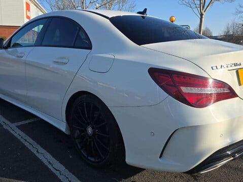 Mercedes-Benz CLA Class 2.1 CLA 220 D AMG Line Auto 4dr 4