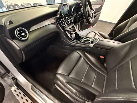 Mercedes-Benz GLC 2.1 GLC 220 D 4Matic AMG Line Premium Auto 4WD 5dr 56