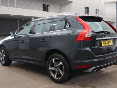 Volvo XC60 2.4 XC60 R-Design Luxury Nav D5 AWD Auto 4WD 5dr 3