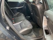 Volvo XC60 2.4 XC60 R-Design Luxury Nav D5 AWD Auto 4WD 5dr 9