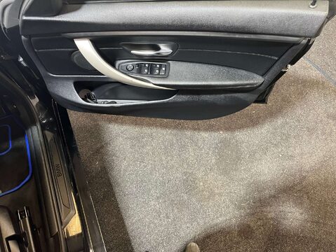 BMW 4 Series 2.0 420D Gran Coupe SE Auto 5dr 11