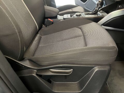 Audi Q2 2.0 Q2 Sport TDI Quattro Semi-Auto 4WD 5dr 17
