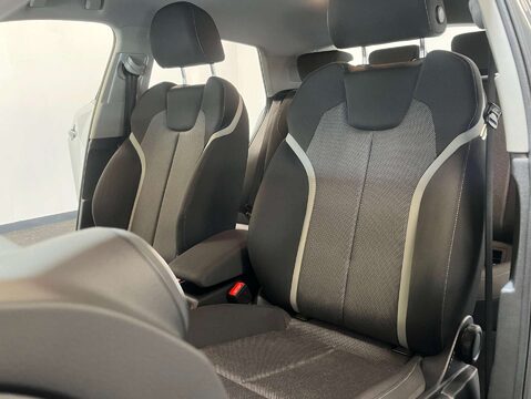 Audi Q2 2.0 Q2 Sport TDI Quattro Semi-Auto 4WD 5dr 49