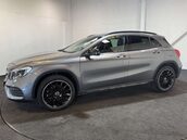 Mercedes-Benz GLA 2.1 GLA 220 AMG Line Executive D 4Matic Auto 4WD 5dr 2