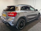 Mercedes-Benz GLA 2.1 GLA 220 AMG Line Executive D 4Matic Auto 4WD 5dr 6