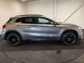 Mercedes-Benz GLA 2.1 GLA 220 AMG Line Executive D 4Matic Auto 4WD 5dr 7