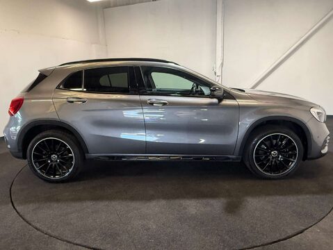 Mercedes-Benz GLA 2.1 GLA 220 AMG Line Executive D 4Matic Auto 4WD 5dr 7