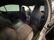 Skoda Superb 2.0 Superb Sportline TDI 5dr 36