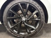 Skoda Superb 2.0 Superb Sportline TDI 5dr 39