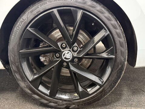 Skoda Superb 2.0 Superb Sportline TDI 5dr 39