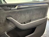 Skoda Superb 2.0 Superb Sportline TDI 5dr 12