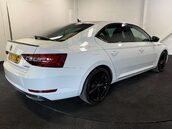 Skoda Superb 2.0 Superb Sportline TDI 5dr 6