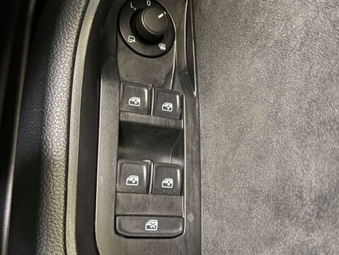 Skoda Superb 2.0 Superb Sportline TDI 5dr 14