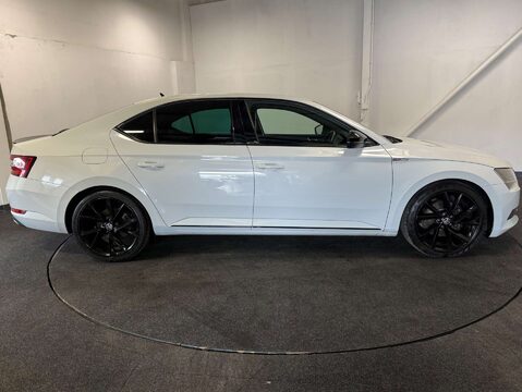 Skoda Superb 2.0 Superb Sportline TDI 5dr 7