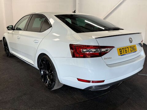 Skoda Superb 2.0 Superb Sportline TDI 5dr 4